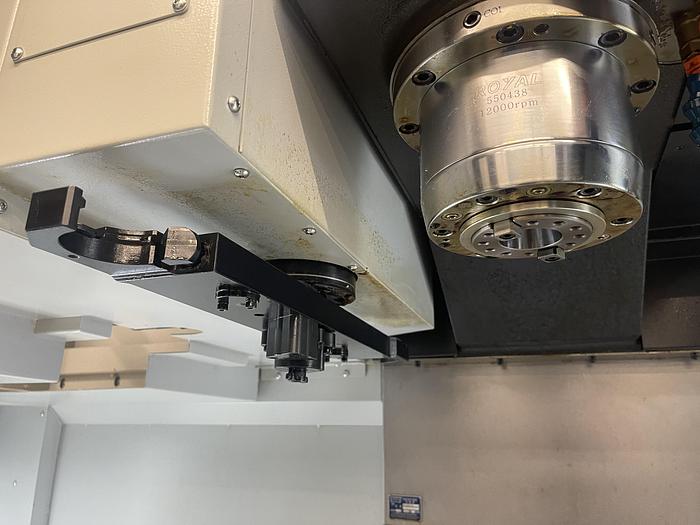 Vertical Machining Center Model: VMC1000II (2023)