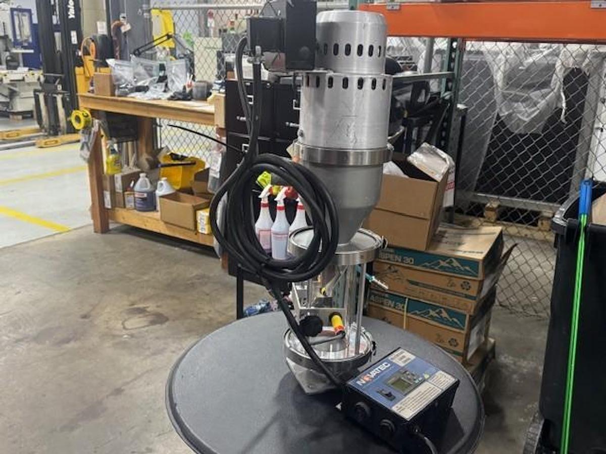 Used Novatec Vacuum Loader with Control