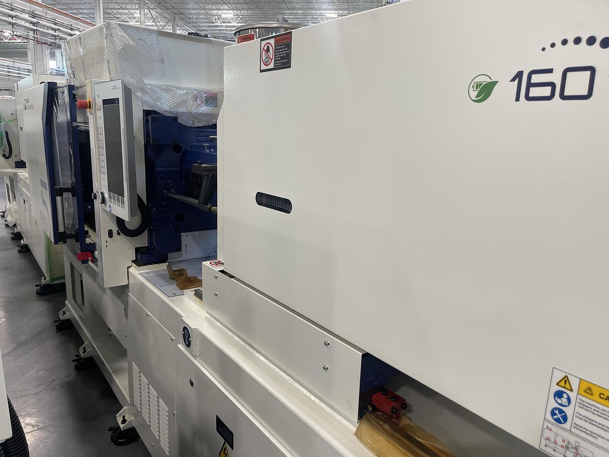 101 Ton, 2.15 oz Haitian ZEV 900/160 Injection Molding Machine (2024)