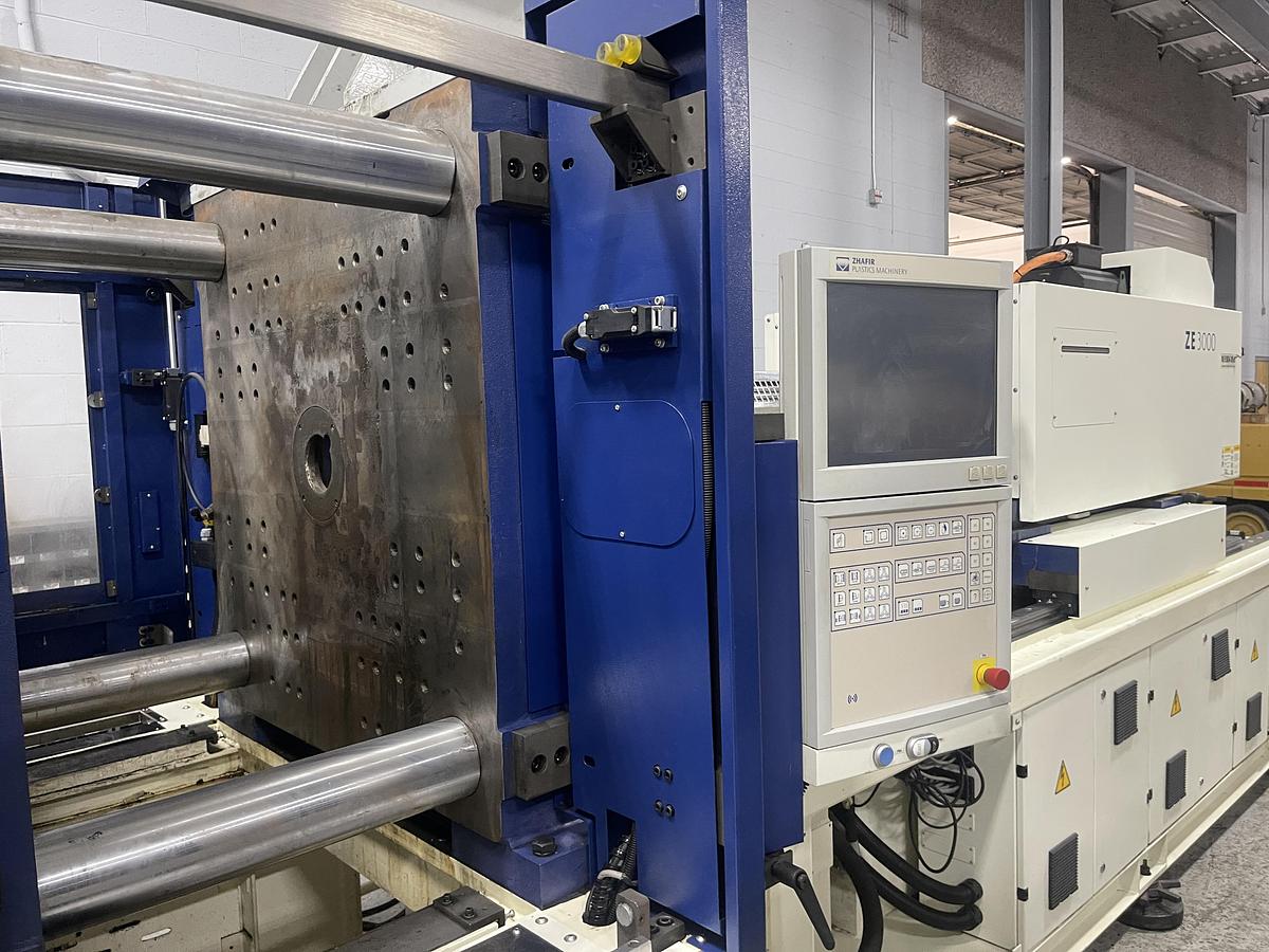 Used 337 Ton, 15.10 Oz., Haitian Zhafir ZE 3000/1100h Injection Molding Machine (2016)