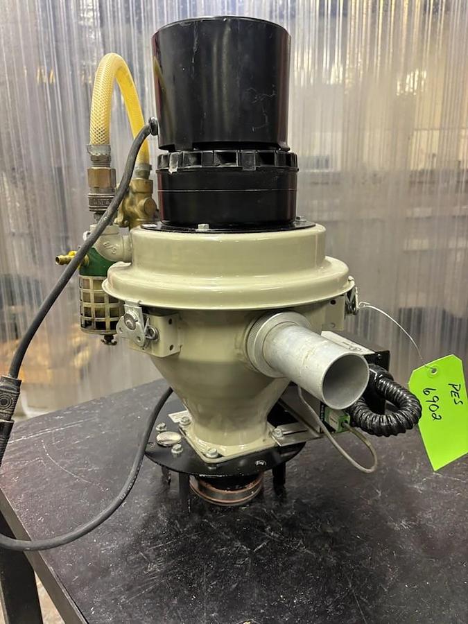 Used Conair Dustbeater Self-Contained Vacuum Loader