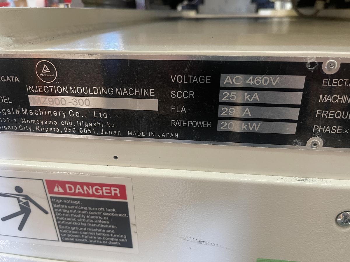 101 Ton, 3.73 oz Niigata MZ 900/300 Injection Molding Machine (2024)