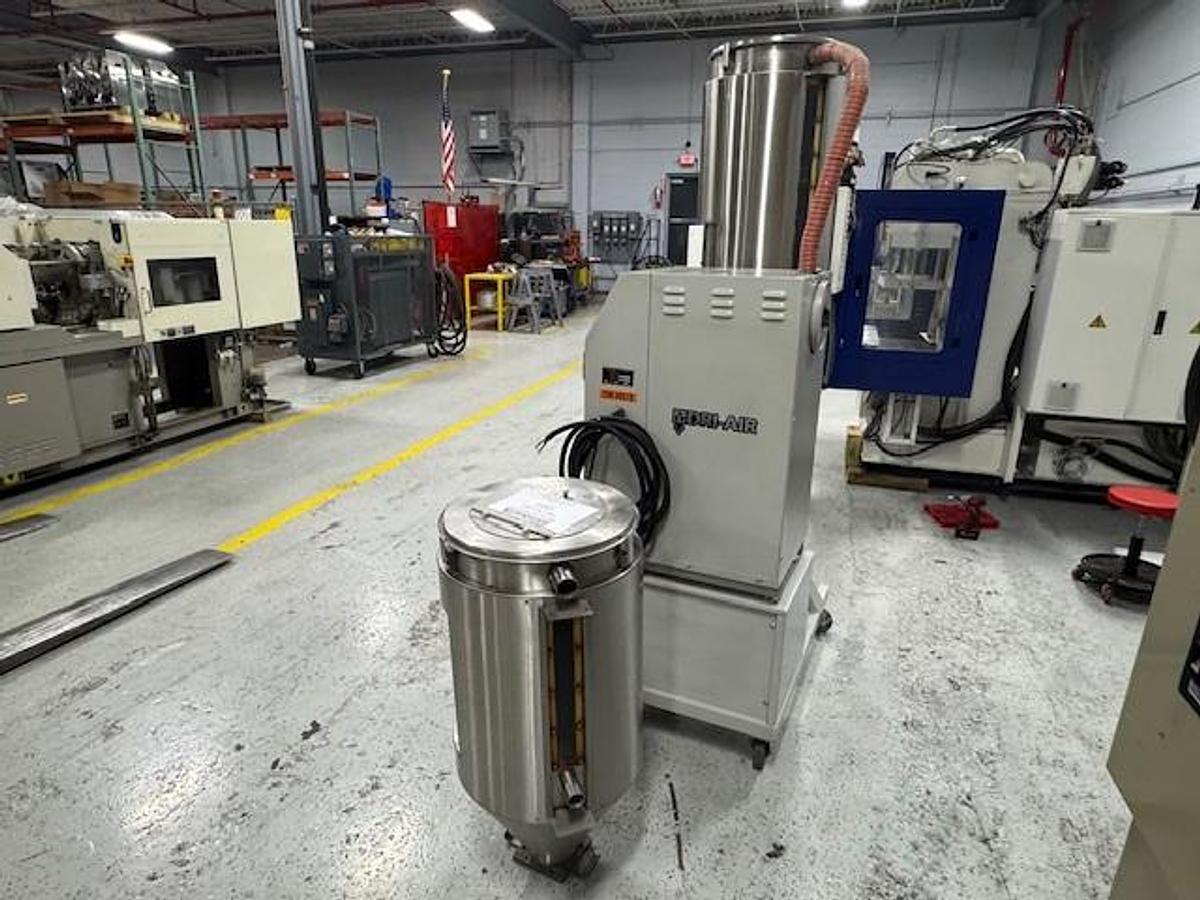 Used 25 lbs/hr Dri-Air APD Series 2 Bed Portable Desiccant Dryer with Hopper and Cart (2012)