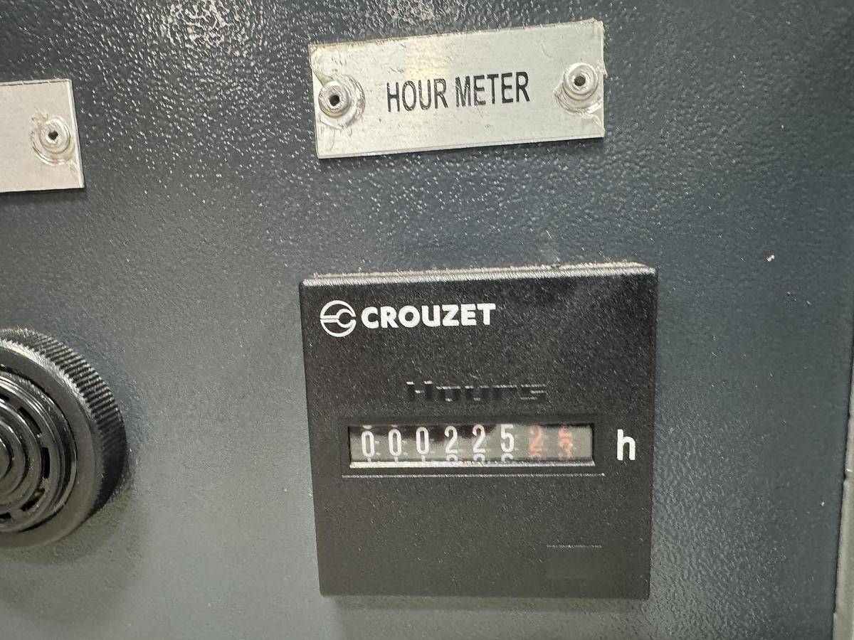 Used 315 Ton, 26 Oz., Q-Series Milacron Injection Molding Machine (2024)