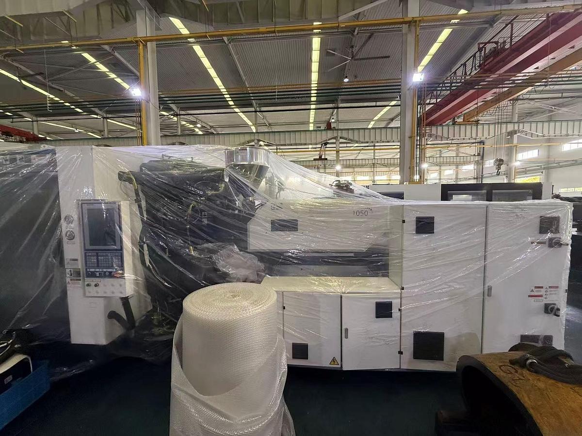 731 Ton, Multi-Shot "L" Configuration Two-Platen Injection Molding Machine w/Rotary Table (2025)