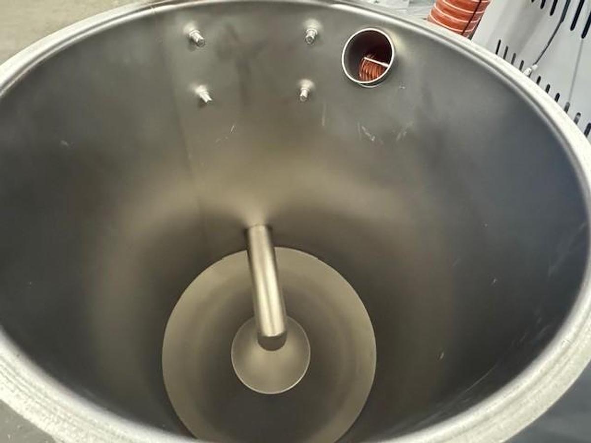 Used Wittman E30 Drymax Series Material Dryer with Hopper (2022)