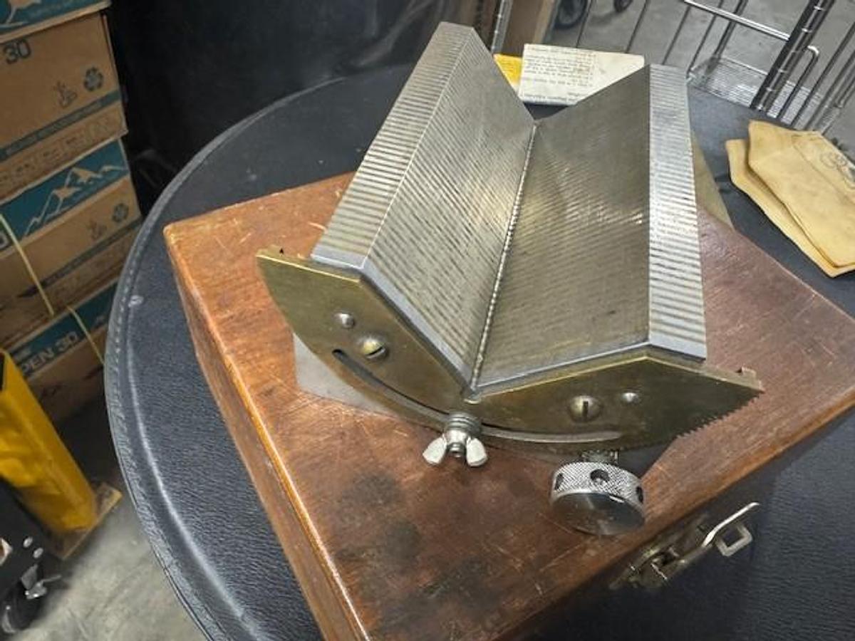 Used Anton Machine Works V Block