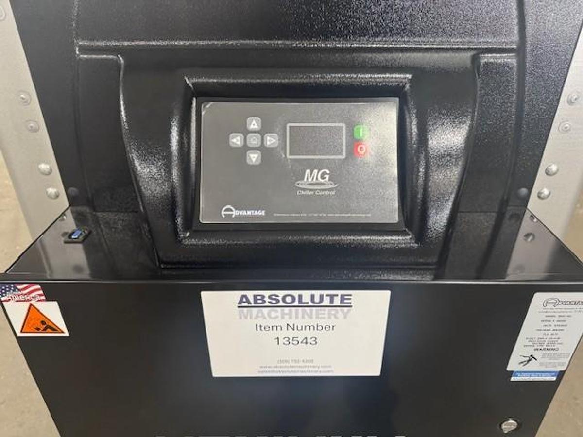 Advantage 10 Ton Air-Cooled Chiller 460V