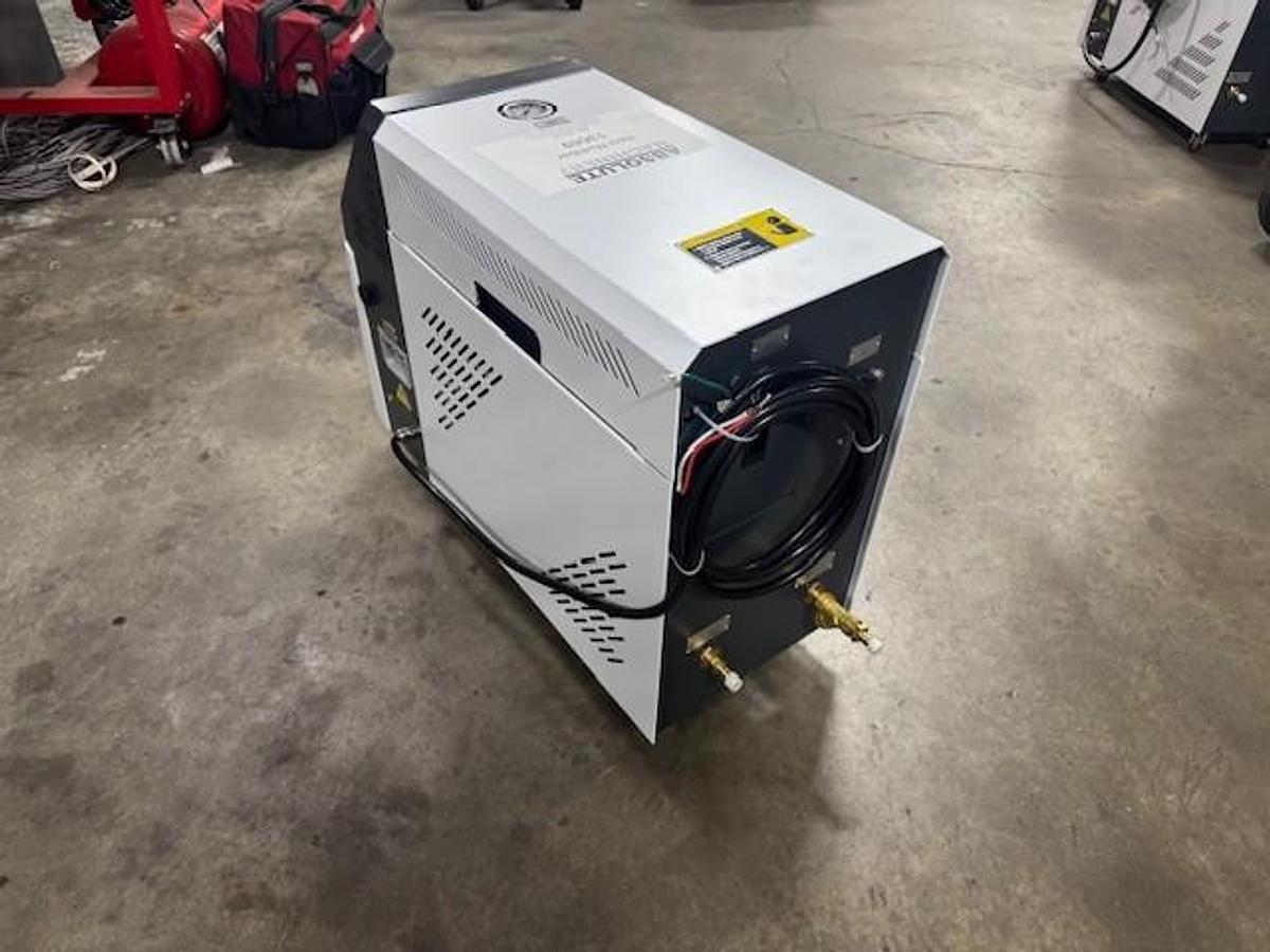 1 HP Shini Water Temperature Control Unit 460V