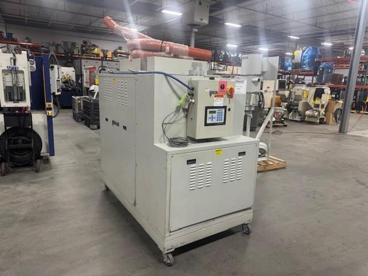Used 500 lb./hr Dri-Air HP4 Series Material Dryer