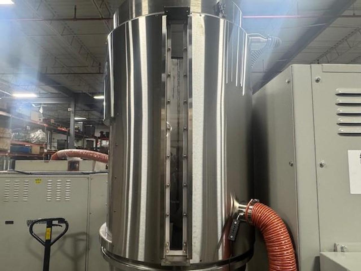 125 lbs/hour Dri-Air Material Dryer with 400 lb. Capacity Hopper (2026)