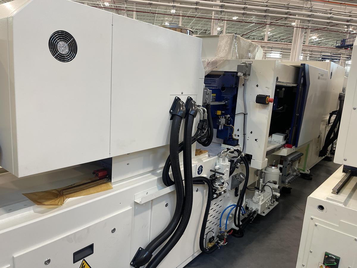 101 Ton, 2.15 oz Haitian ZEV 900/160 Injection Molding Machine (2024)