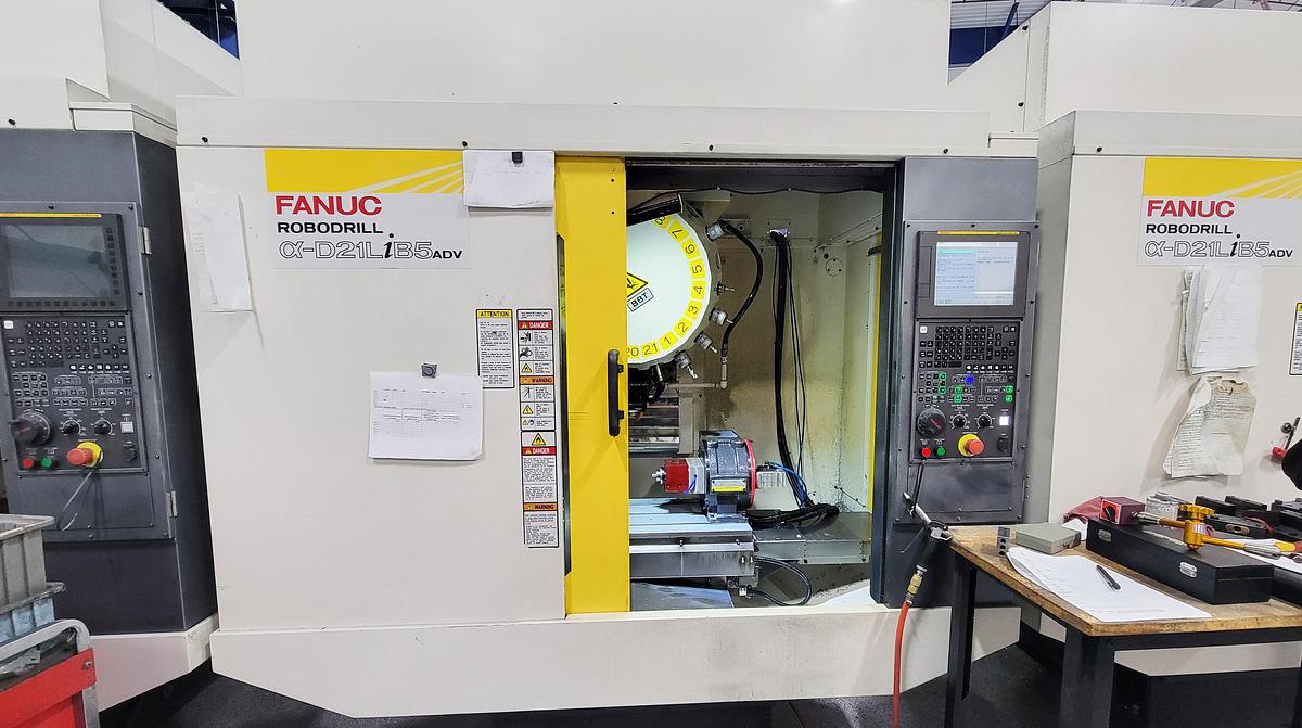 Used 2020 Fanuc Robodrill D21LiB5 ADV CNC Vertical Mill
