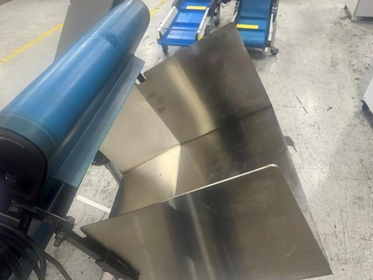 Used EMI EAK Series Flat to Incline Belt Conveyor