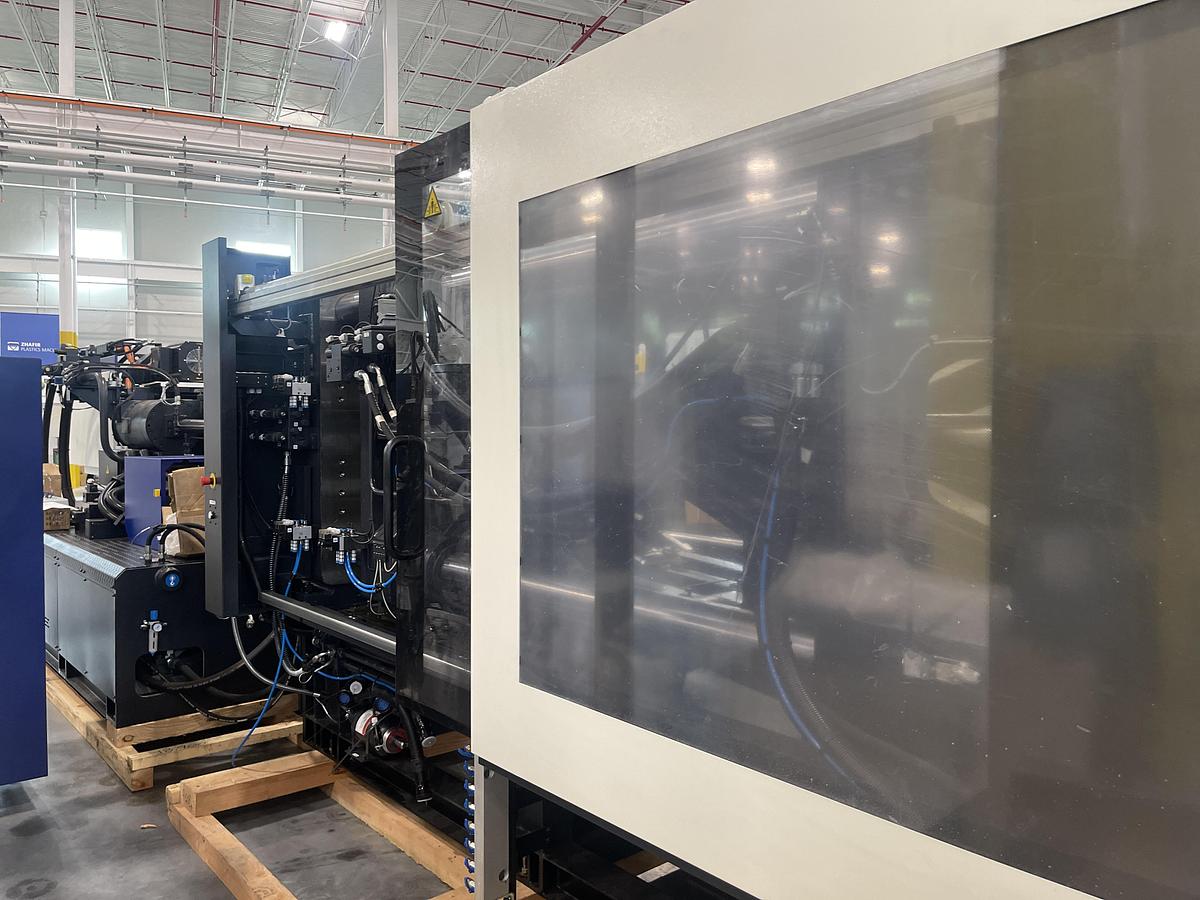 596 Ton, 91.73 oz Haitian MAV 5300/5000 Injection Molding Machine (2025)