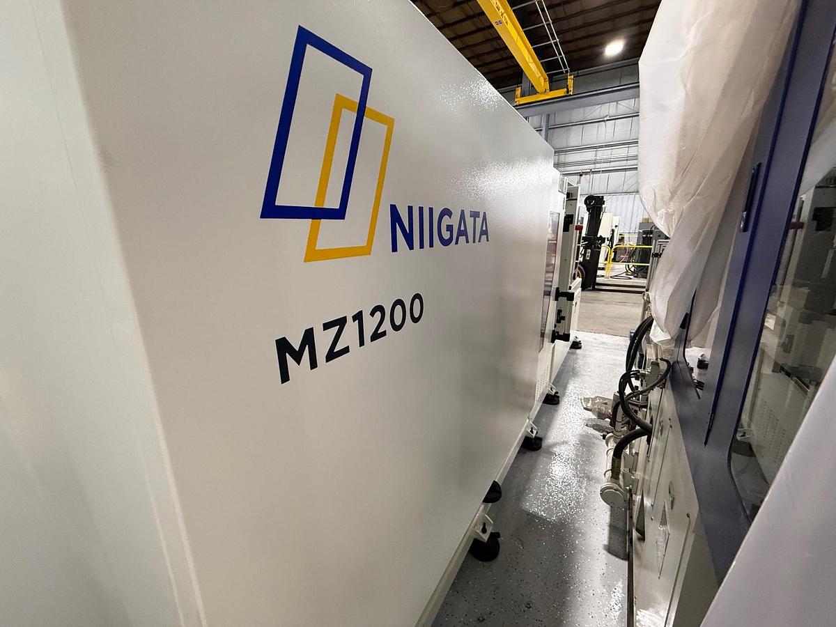 135 Ton, 4.73 oz Niigata MZ 1200/300 Injection Molding Machine (2025)