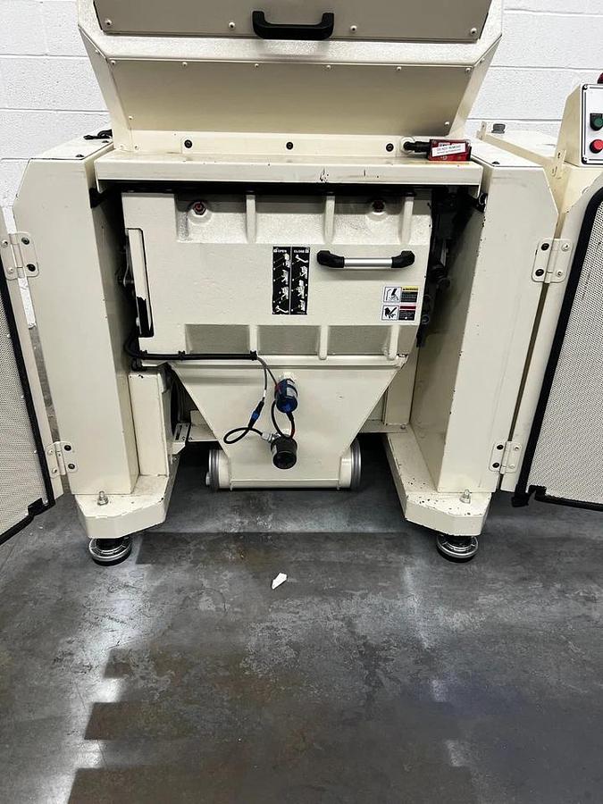 Used 2019 Conair CGW-1424