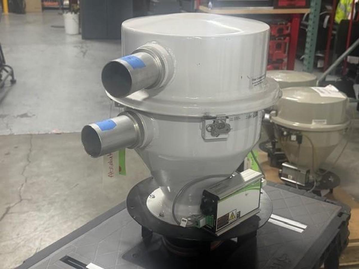 Used Conair DL Series Material Receiver