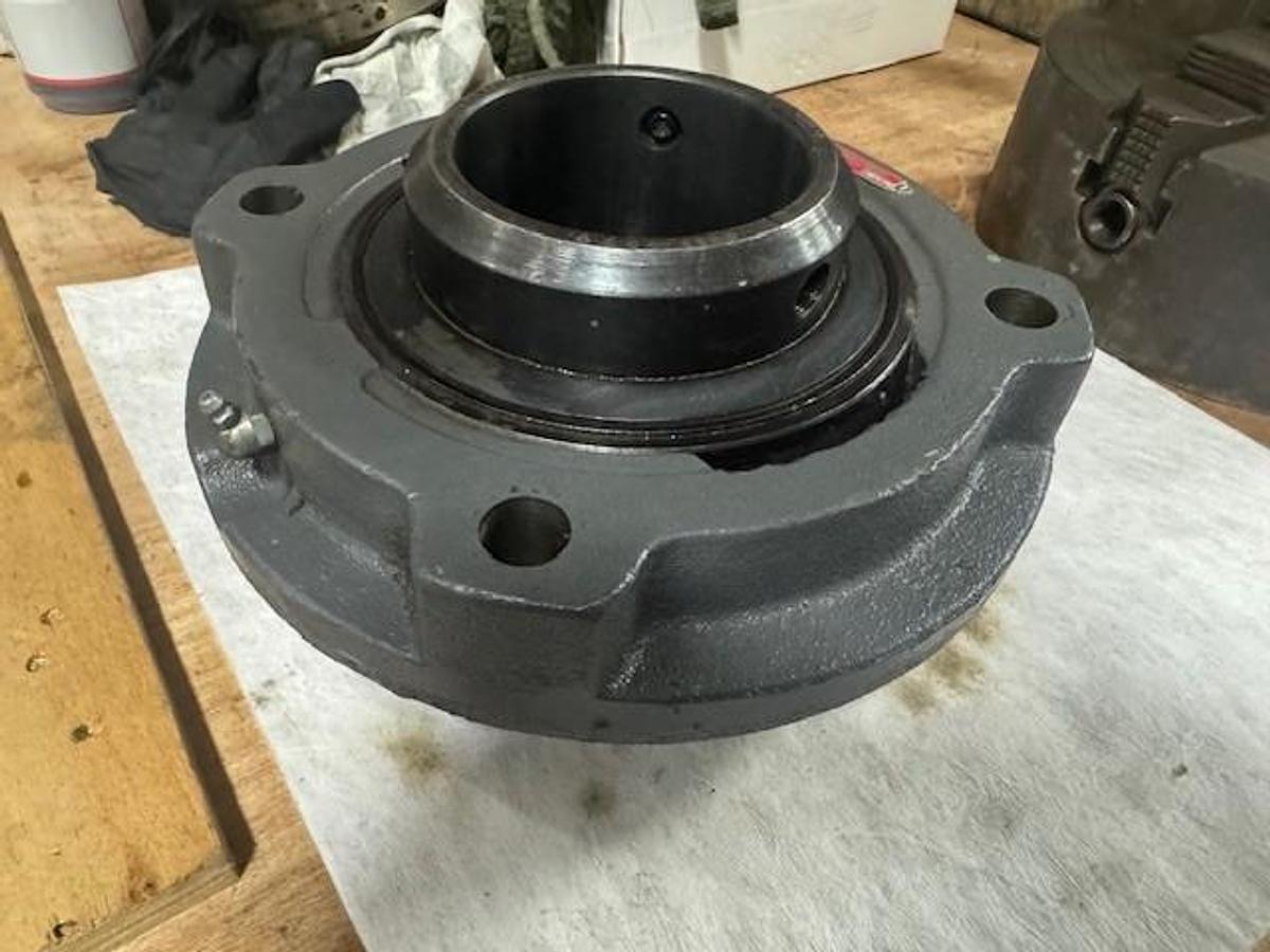 Used Seal Master MFCG-64 4-bolt flange bearing