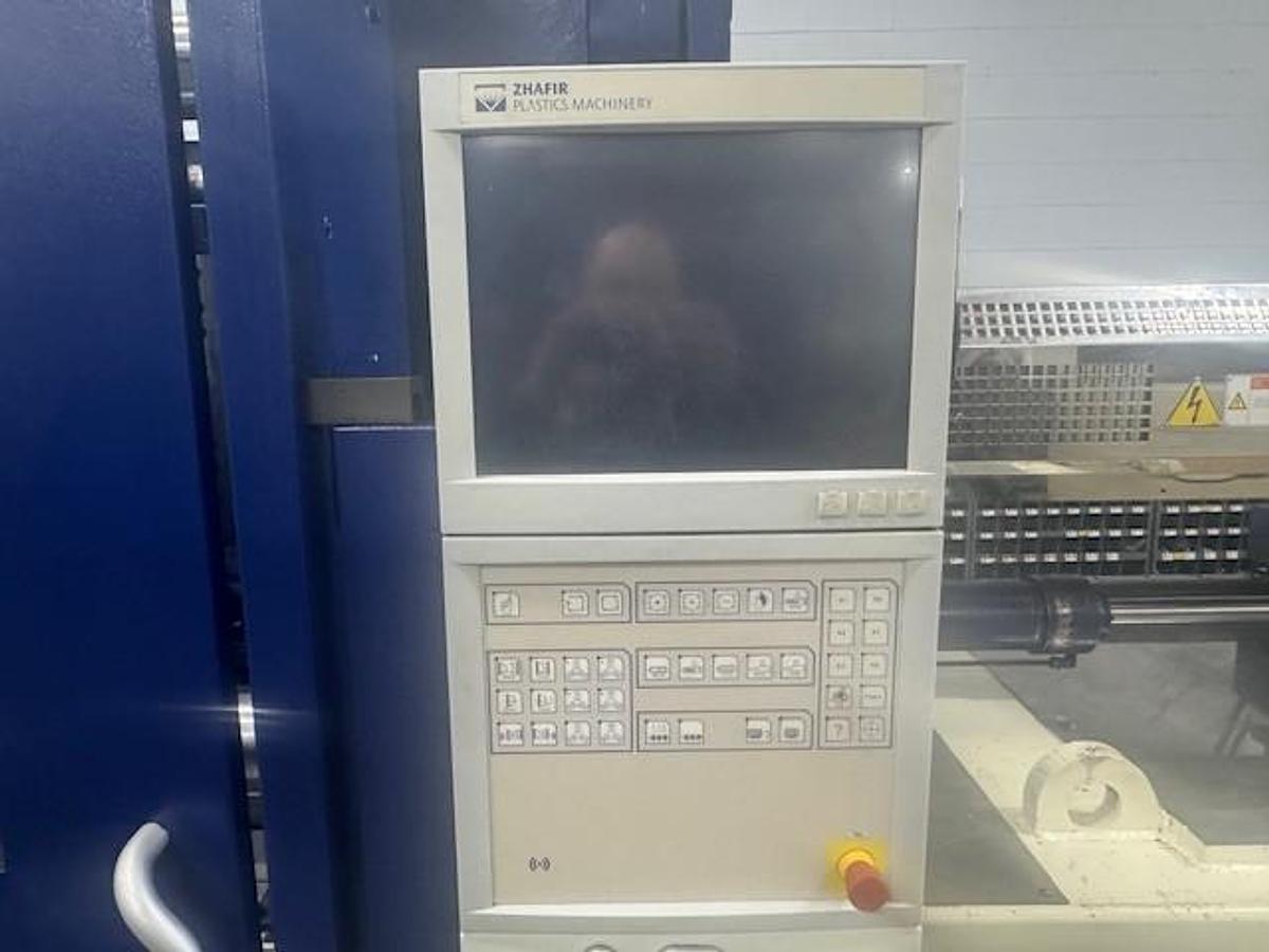 Used Haitian ZE3000 Injection Molding Machine