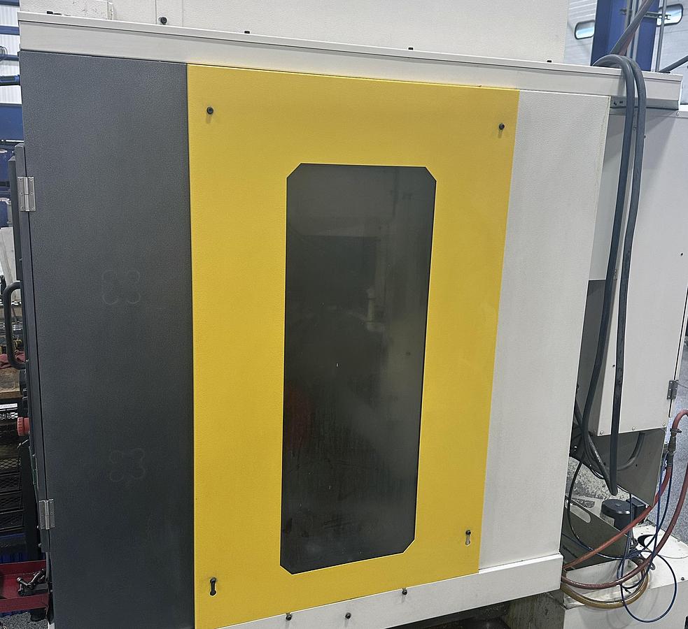 Used 2018 Fanuc Robodrill D21LiB5 ADV CNC Vertical Mill