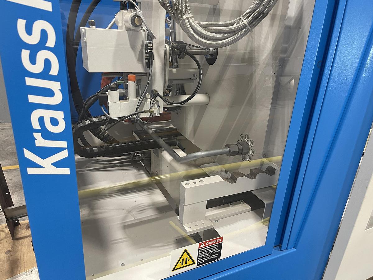 Used 330 Ton, 13.6 Oz. Krauss Maffei Injection Molding Machine (2016)