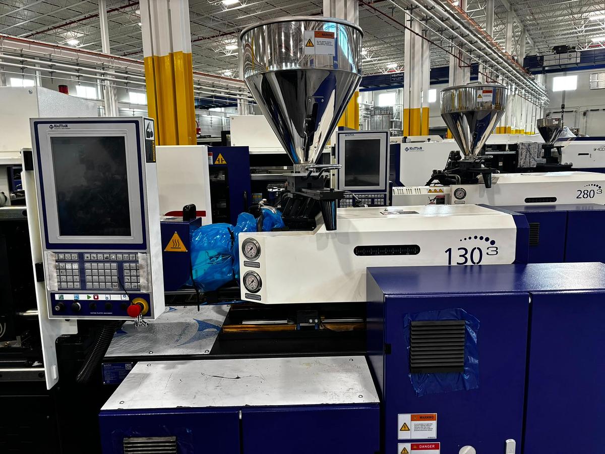 67 Ton, 2.18 Oz., Haitian MAIII 600/130 Injection Molding Machine (2023)