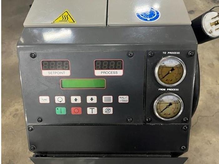 Used 5 HP 2017 Sterling M2B-2010H Temperature Control Unit