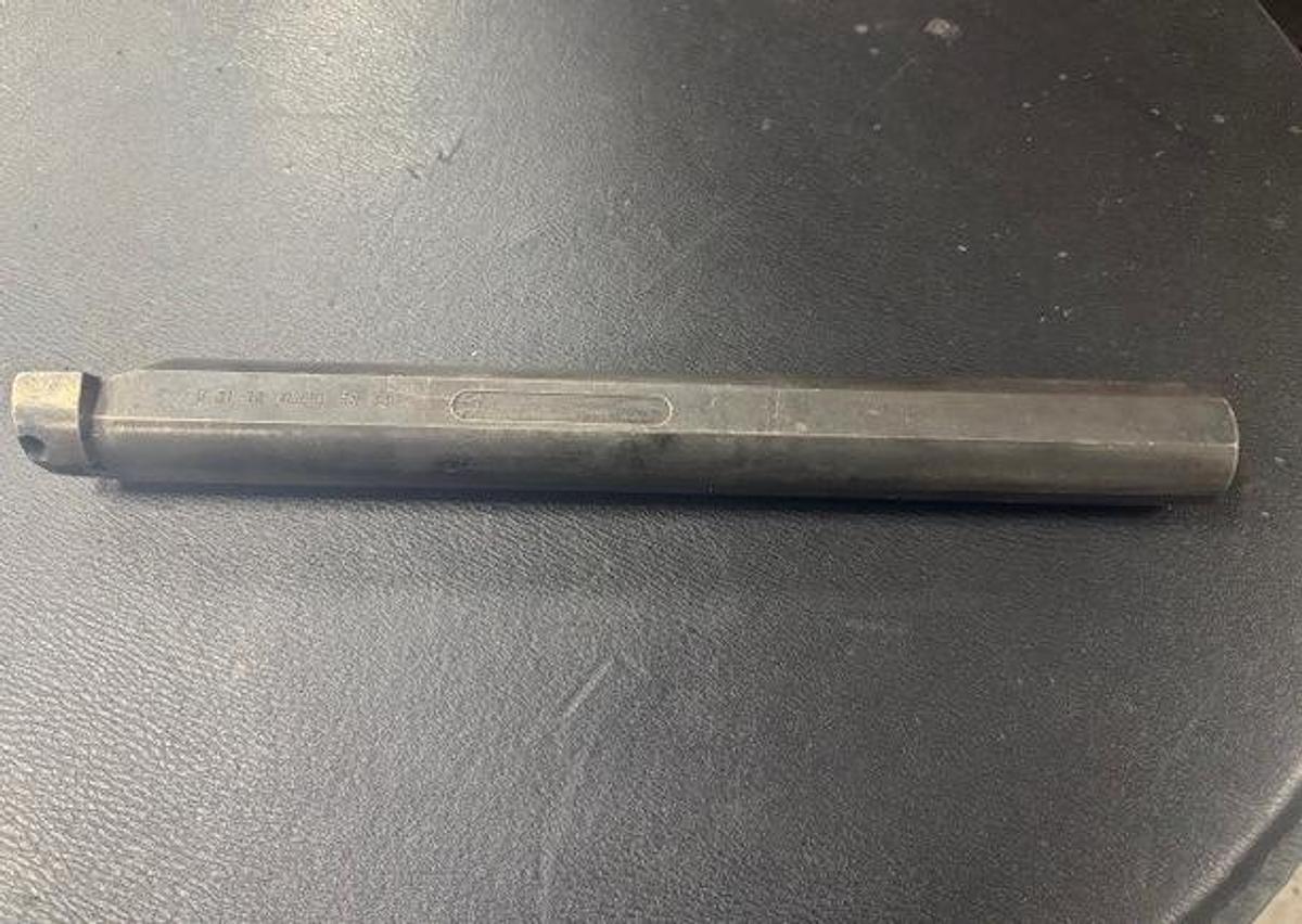 Used Kennametal B 31-12 1.375" Diameter Boring Bar