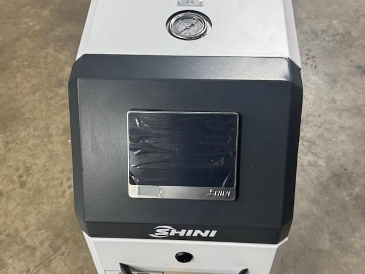 1 HP Shini Water Temperature Control Unit 460V