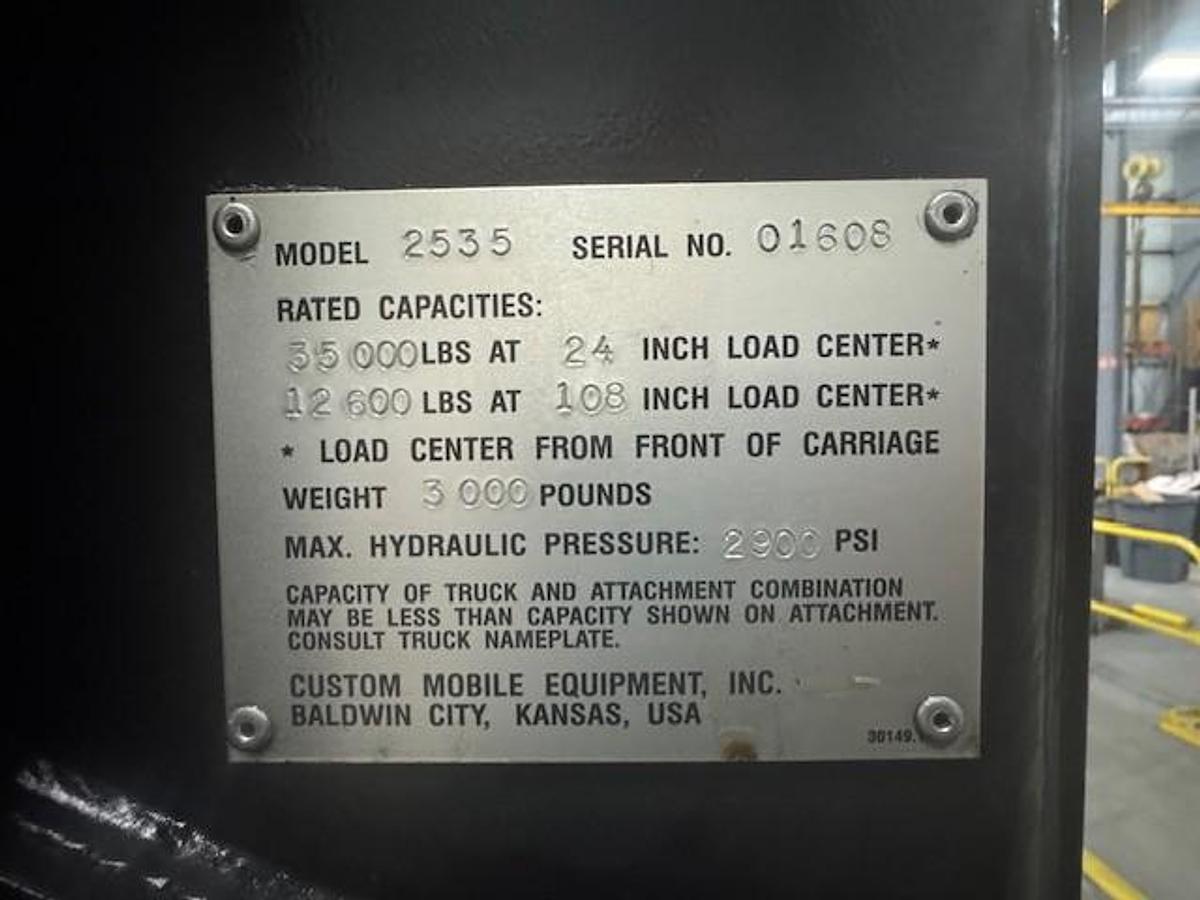 Used Versa Lift