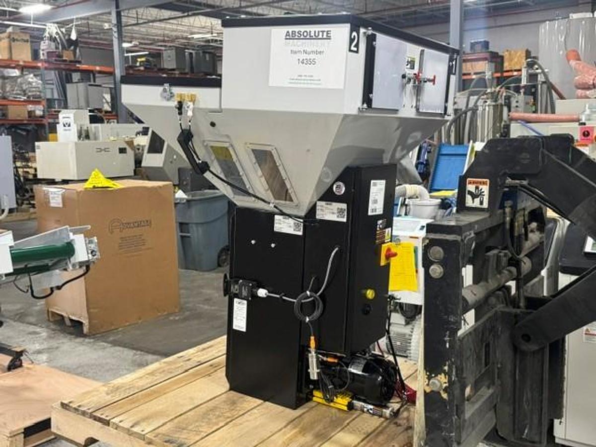 400 lb./hr Conair TB100-4 Four Material Blender (2026)