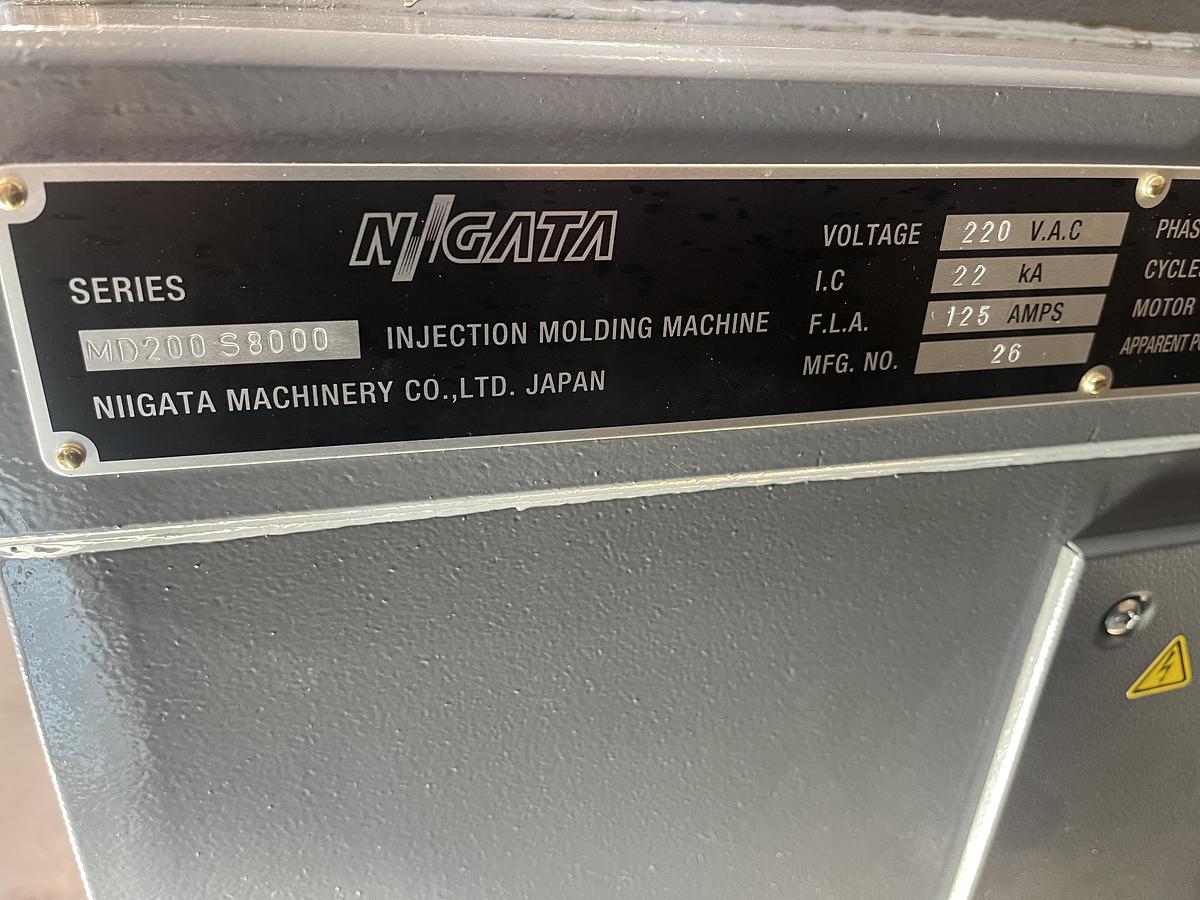 202 Ton, 14.14 oz Niigata MD 200S8000 i6.5 Injection Molding Machine (2025)