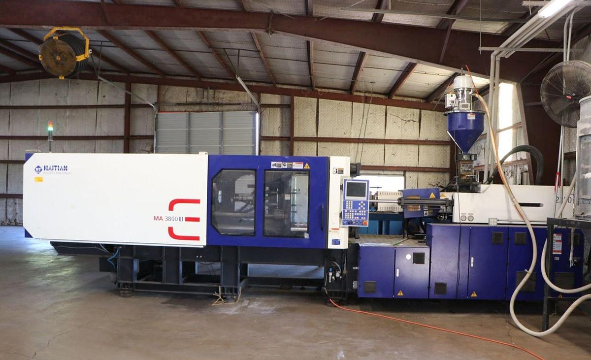 Used 427 Ton, 45.68 Oz. Haitian MARSIII3800/2250eco Injection Molding Machine
