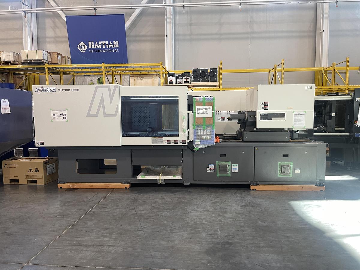 202 Ton, 14.14 oz Niigata MD 200S8000 i6.5 Injection Molding Machine (2025)