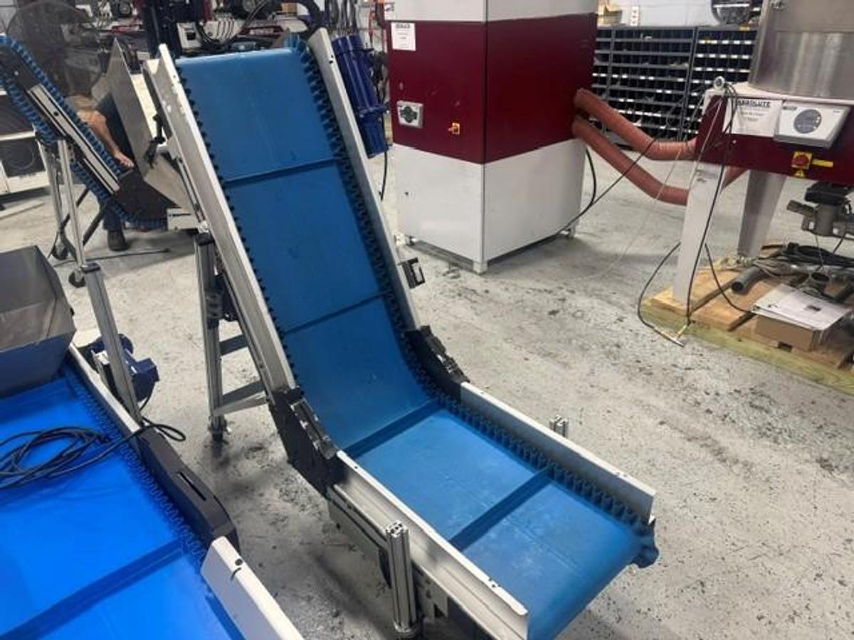 Used EMI EAK Series Flat to Incline Belt Conveyor