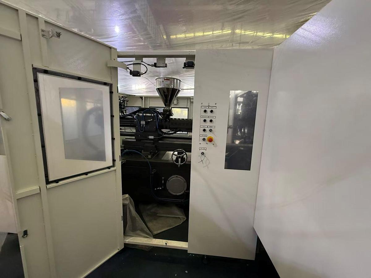 731 Ton, Multi-Shot "L" Configuration Two-Platen Injection Molding Machine w/Rotary Table (2025)