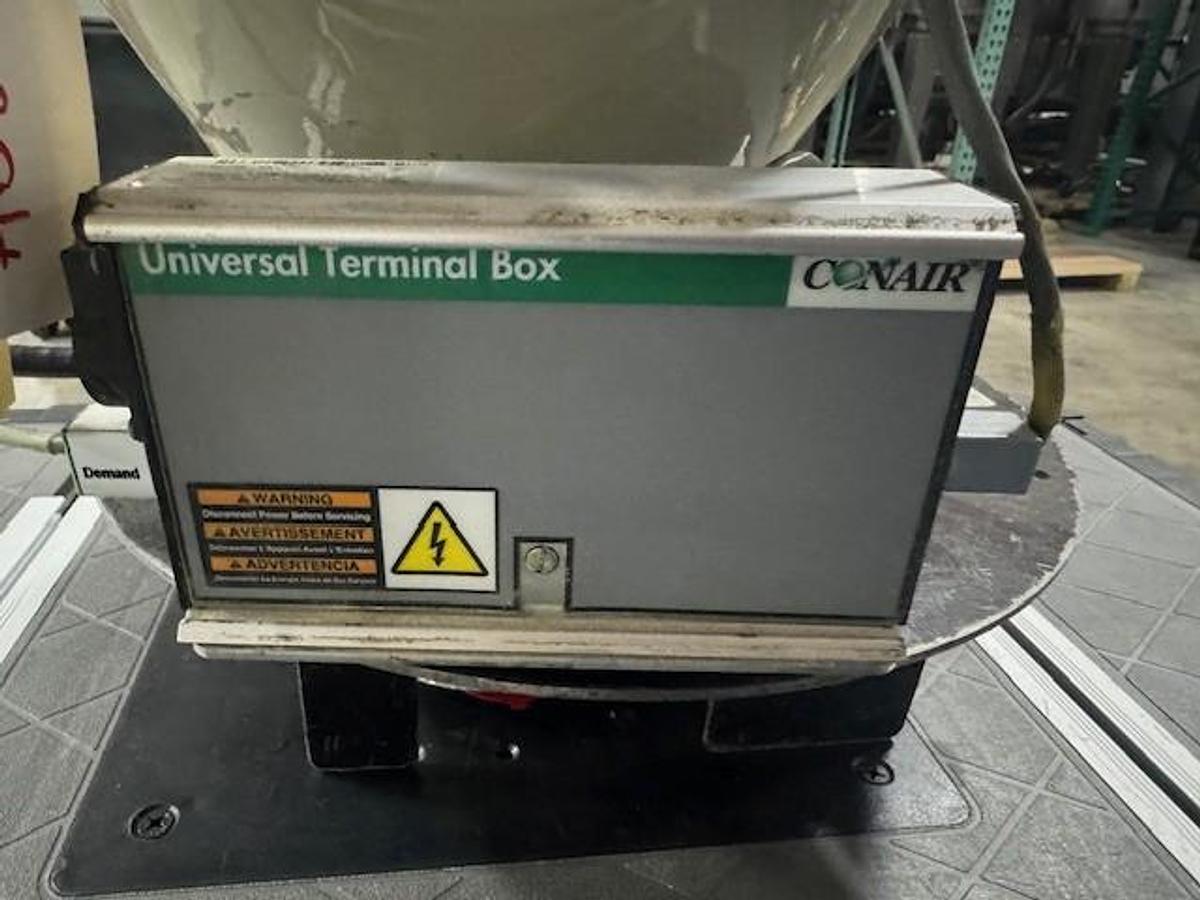 Used Conair DB-12 Self Contained Material Loader