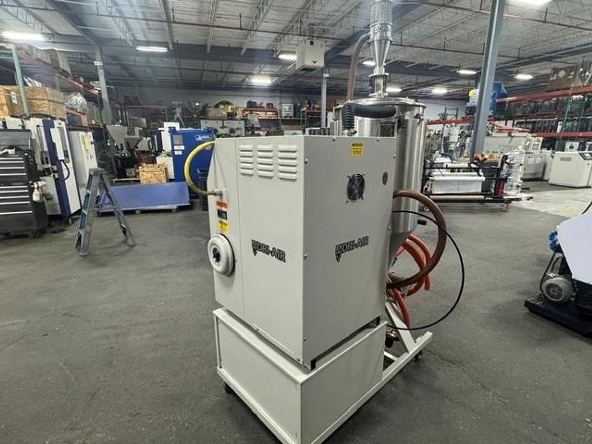 Used 50 lb./hr Dri-Air APD-6 Material Dryer with 200 lb. Hopper (2018)