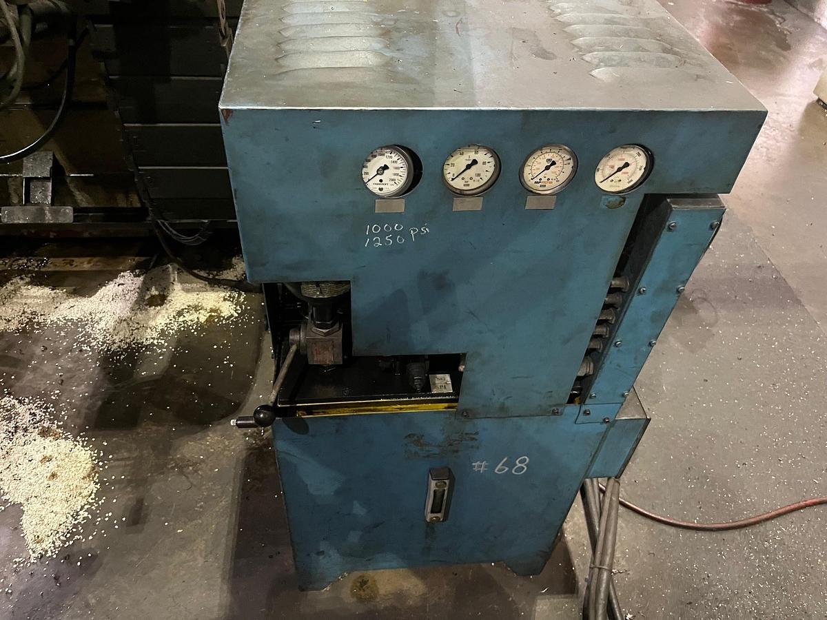 Used WMW BMT Series 125 CNC Boring Mill (2000)