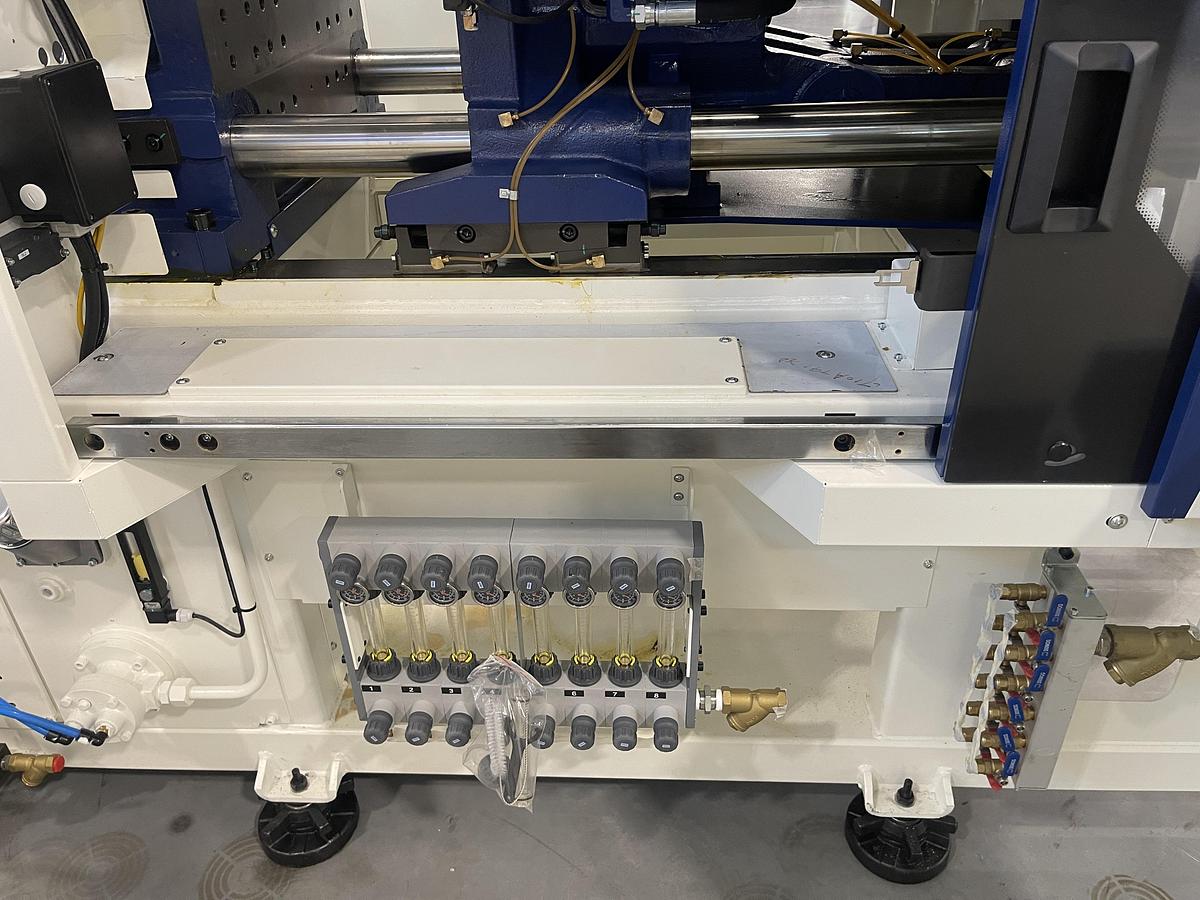 135 Ton, 3.21 Oz., Haitian ZEV 1200/210 Injection Molding Machine
