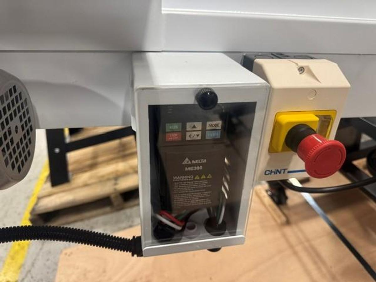 Shini Adjustable Nose Over Conveyor (2026)