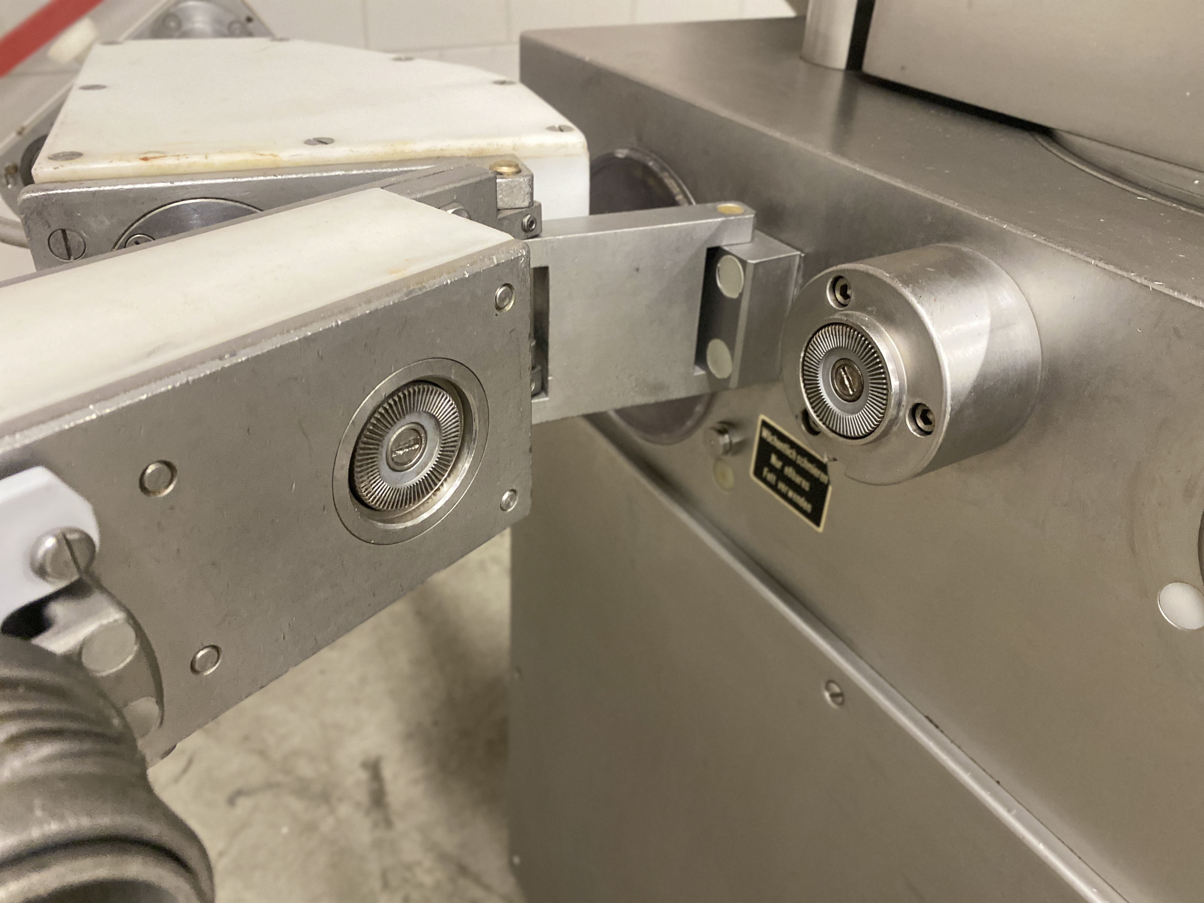 Used Handtmann VF200 vacuum filler