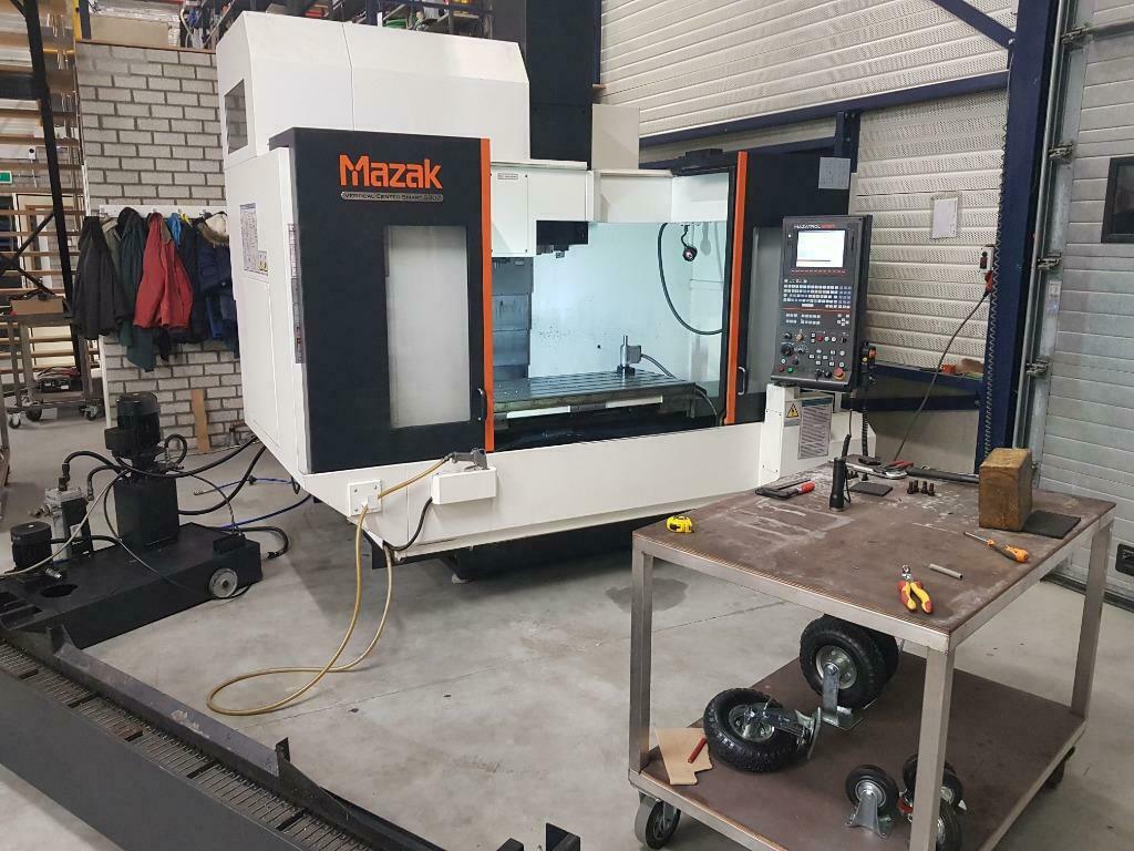 Gebruikt 2011 MAZAK VCS 530C