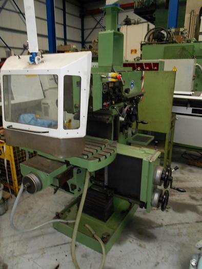 D'occasion FREESMACHINE MAHO MH 700/1100