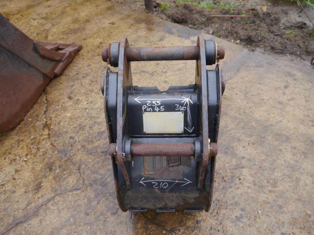 Used CAT 460mm Digger Bucket