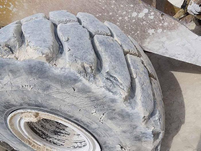 Used 2012 CATERPILLAR 966K