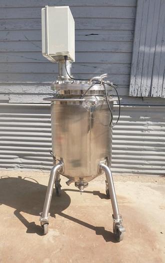 Used Tank, 25 Gallon, 316 Stainless Steel, Jacketed, Agitated, 18" X 28", 120 PSI, DT/DB #C743761