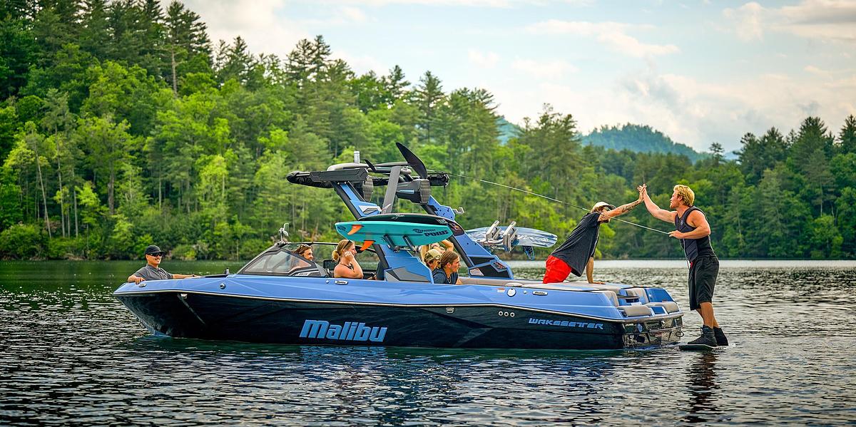 Wakesetter 23 LSV