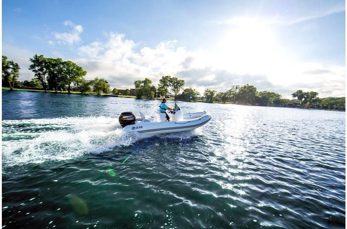 2020 Mercury Boats M 620 HP